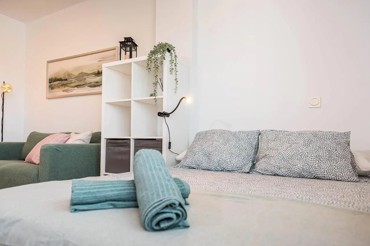 Estudio Con Vistas Y Parking Malaga